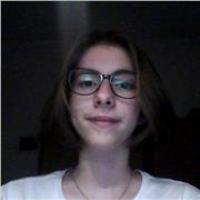 Studentessa liceale con esperienza del tedesco a livello bilingua